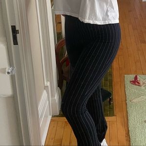 Urban Outfitters:Cara High-Waisted Kick Flare Pant